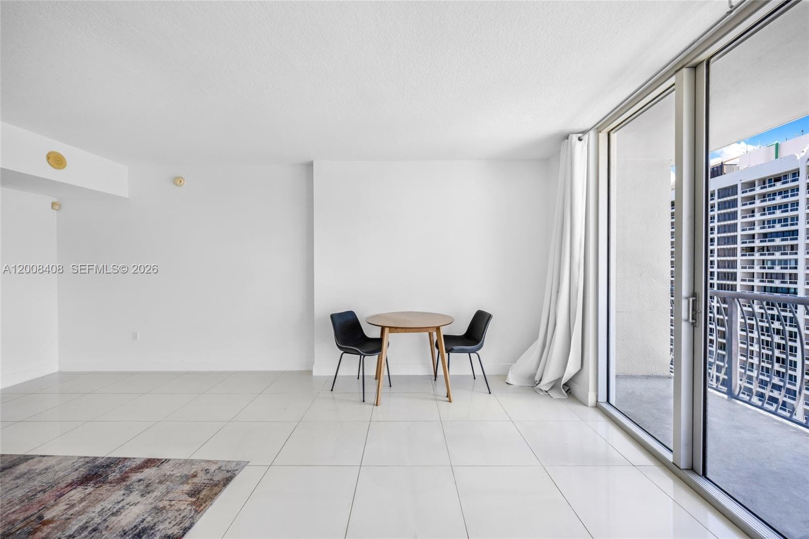 1750 N Bayshore Dr 3308 photo 21
