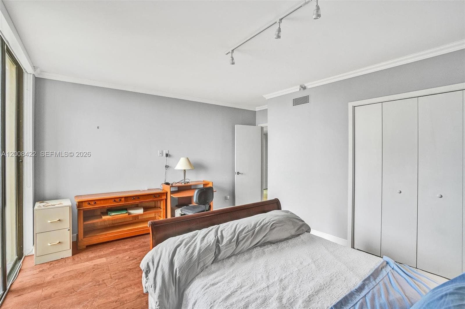 19355 Turnberry Way 8K photo 16