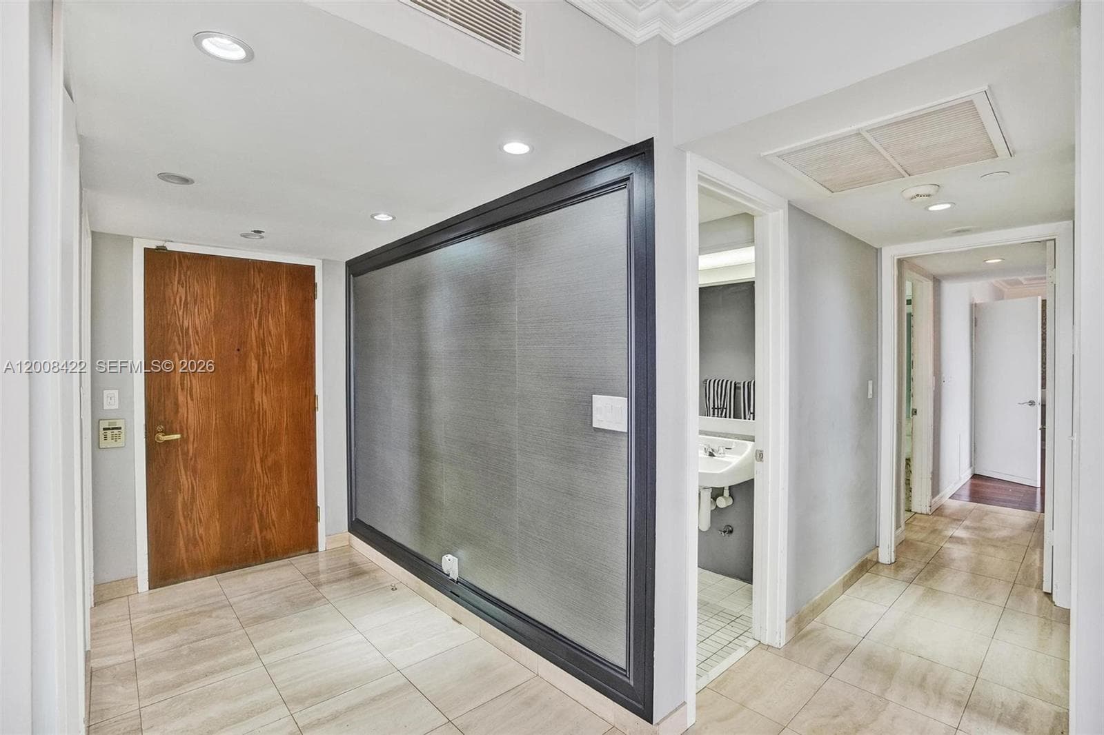 19355 Turnberry Way 8K photo 4