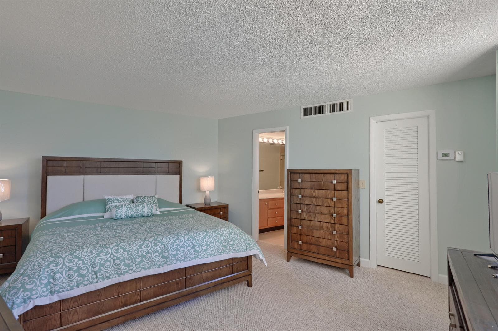 2800 N Ocean Drive A photo 19