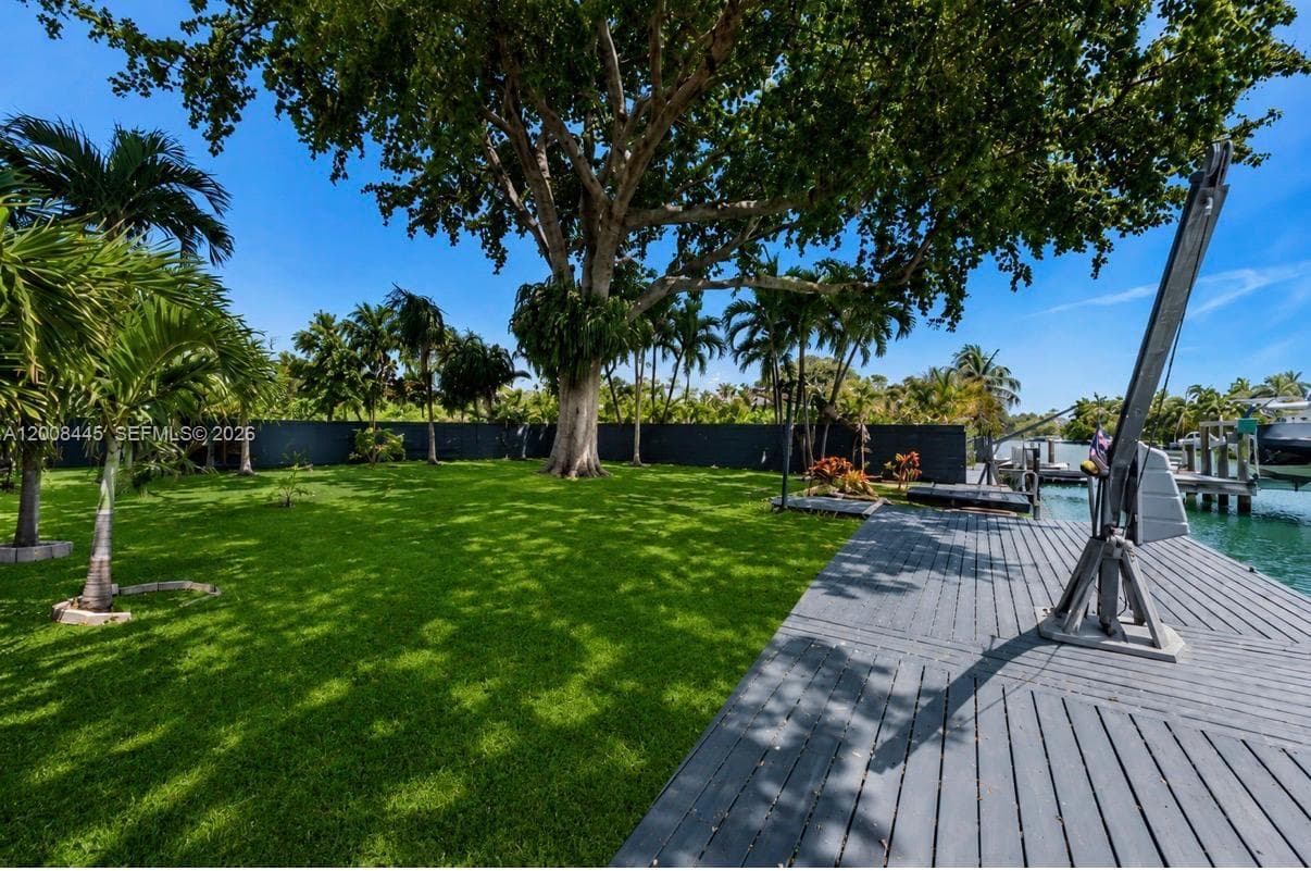 540 S Shore Dr photo 8