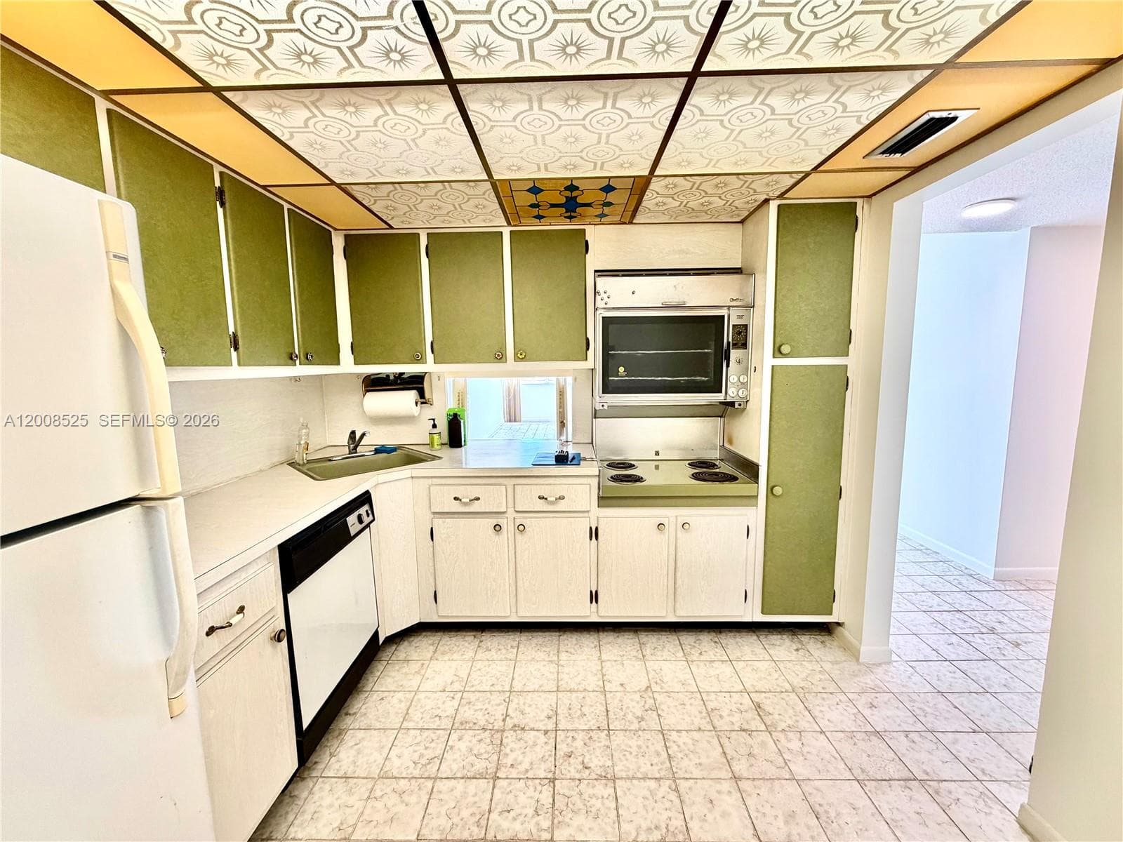 1410 S Ocean Dr 607 photo 5