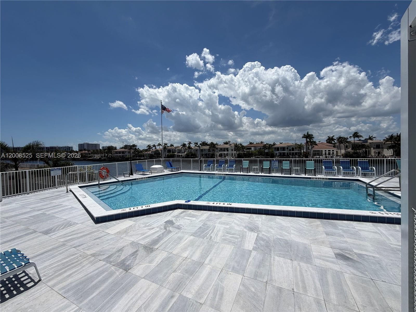 1410 S Ocean Dr 607 photo 20