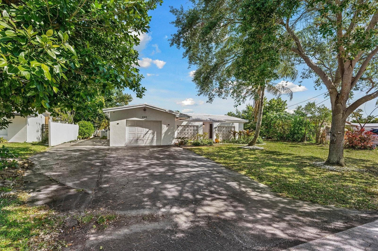 421 SW 18th Street photo 3