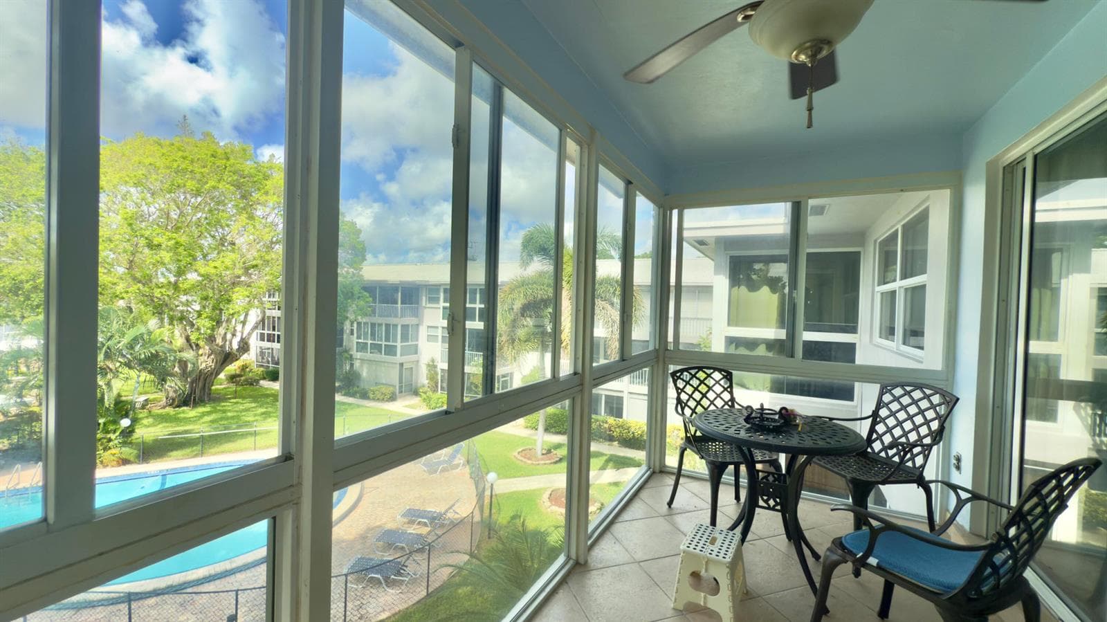 1200 SW 12th Street SW 305 photo 18