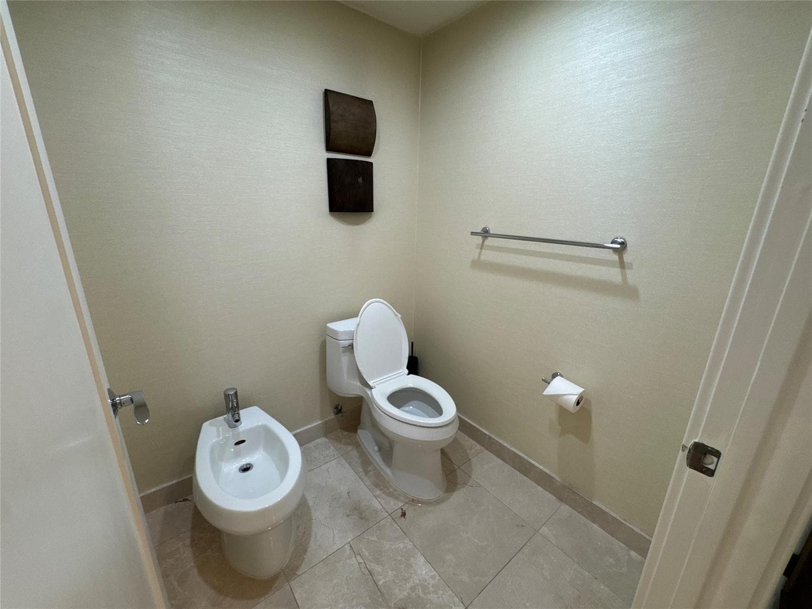 9400 W Bay Harbor Drive 202 photo 13