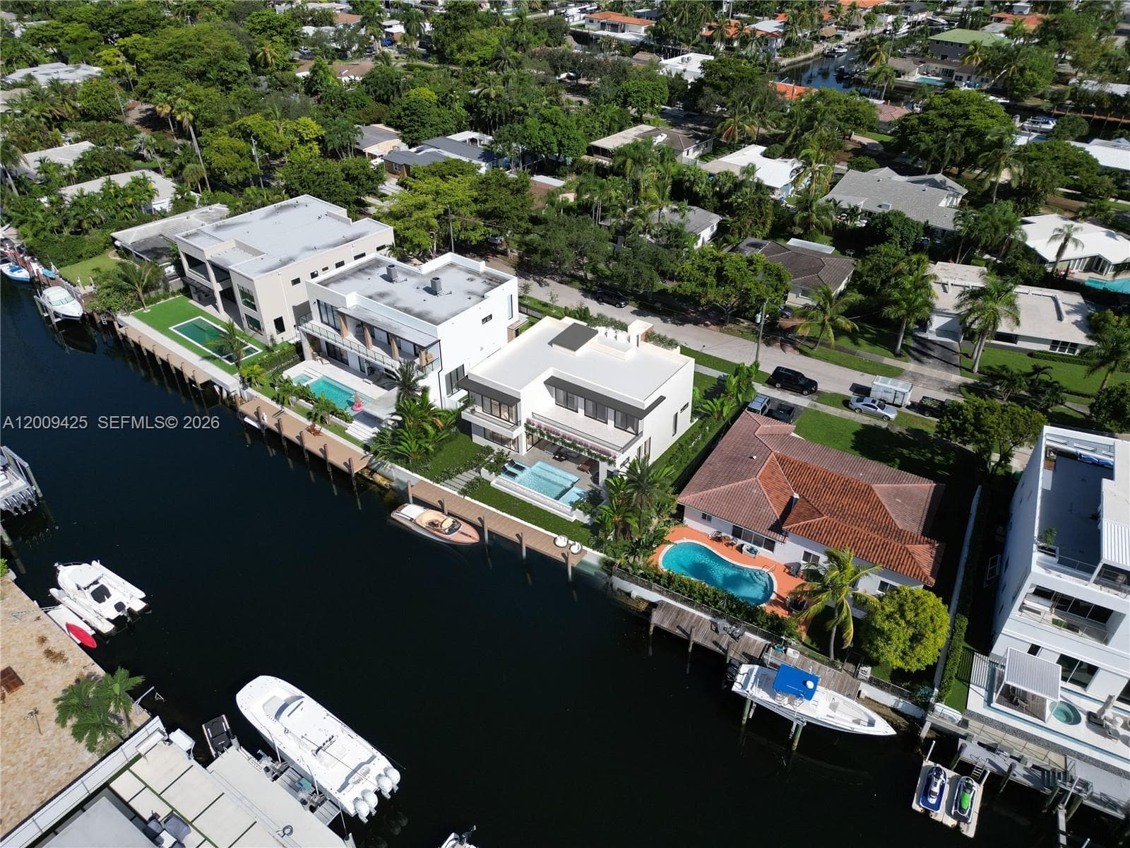 2060 S Hibiscus Dr photo 18