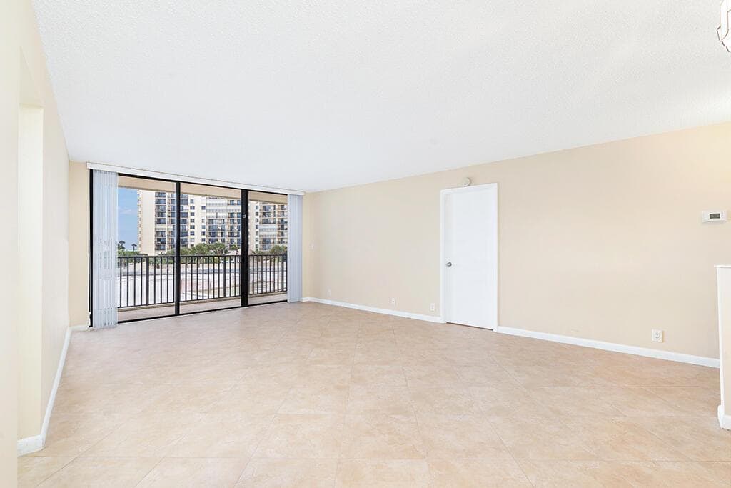 400 Ocean Trail Way 203 photo 6