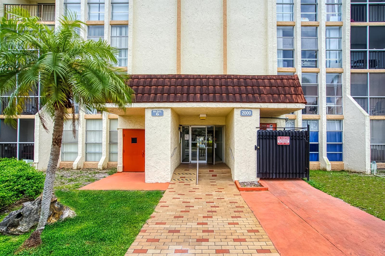 2000 Atlantic Shores Boulevard Apt 410 photo 8