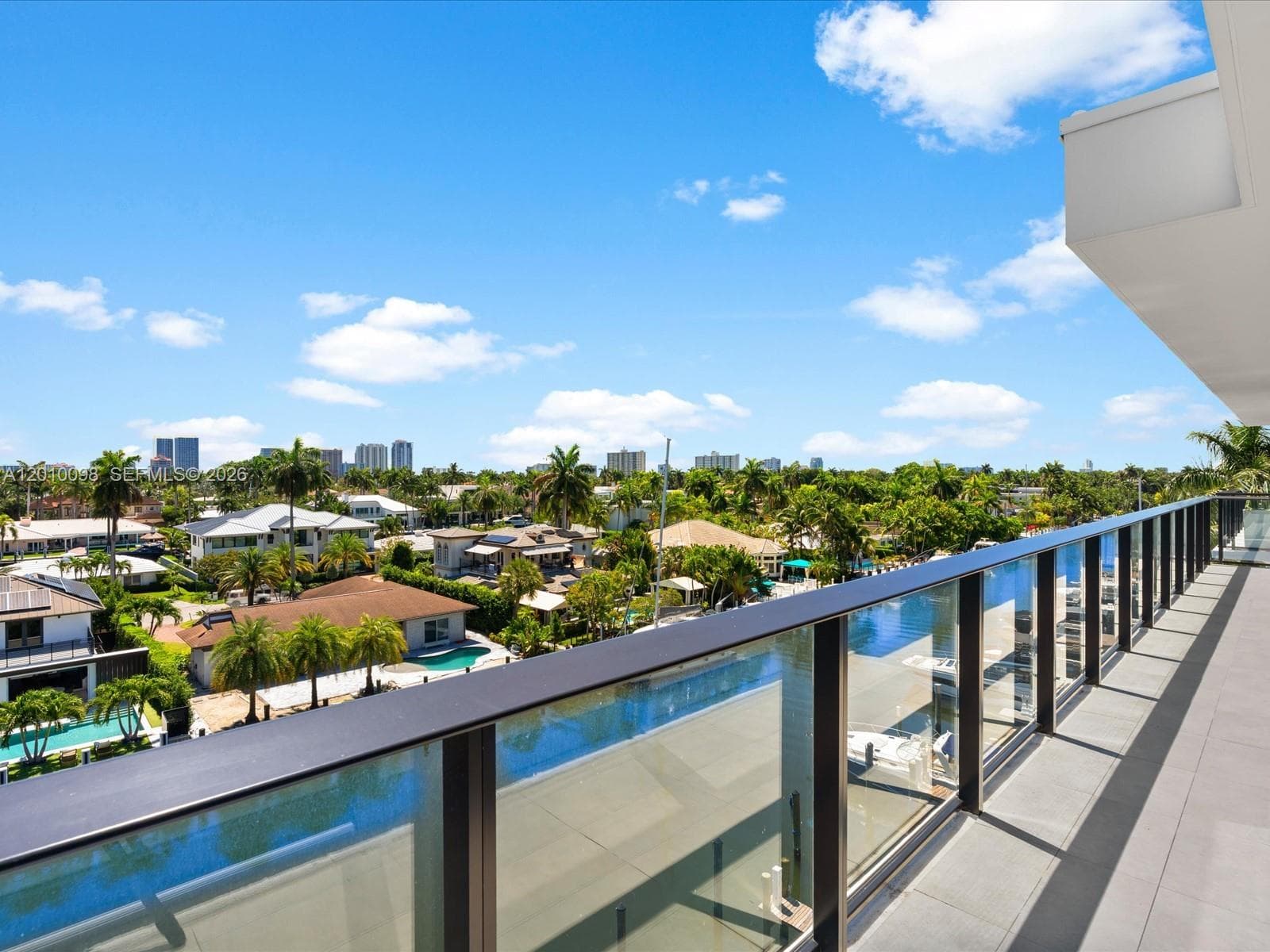160 Isle Of Venice Dr PH2 photo 5