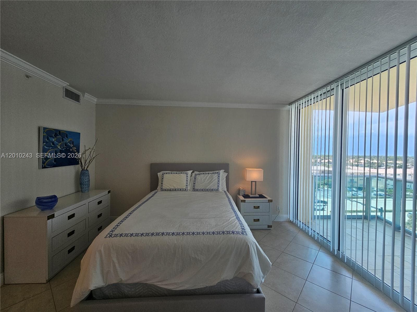 2501 S OCEAN DR 637 photo 16