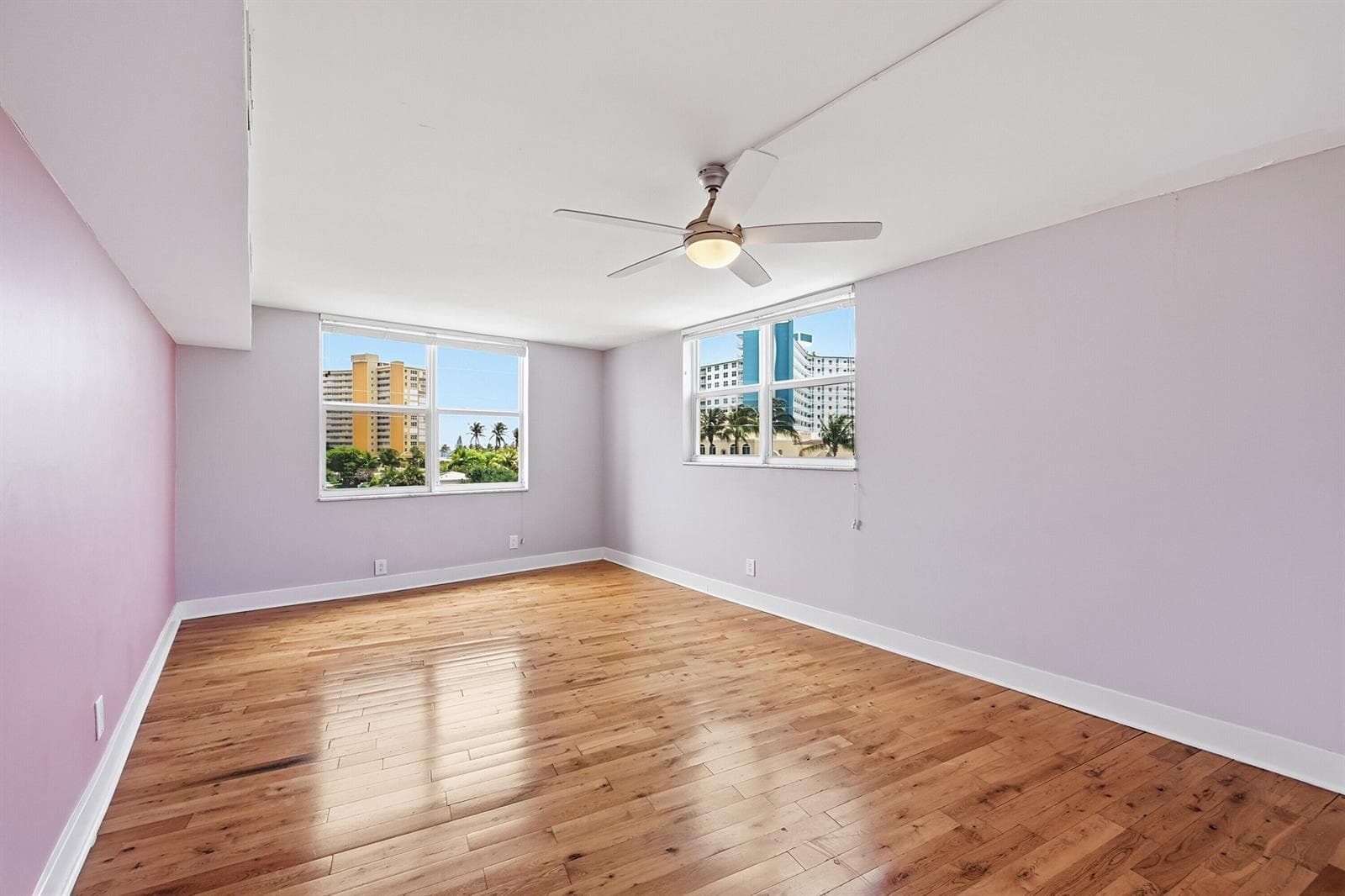 401 N Riverside Drive 408 photo 25