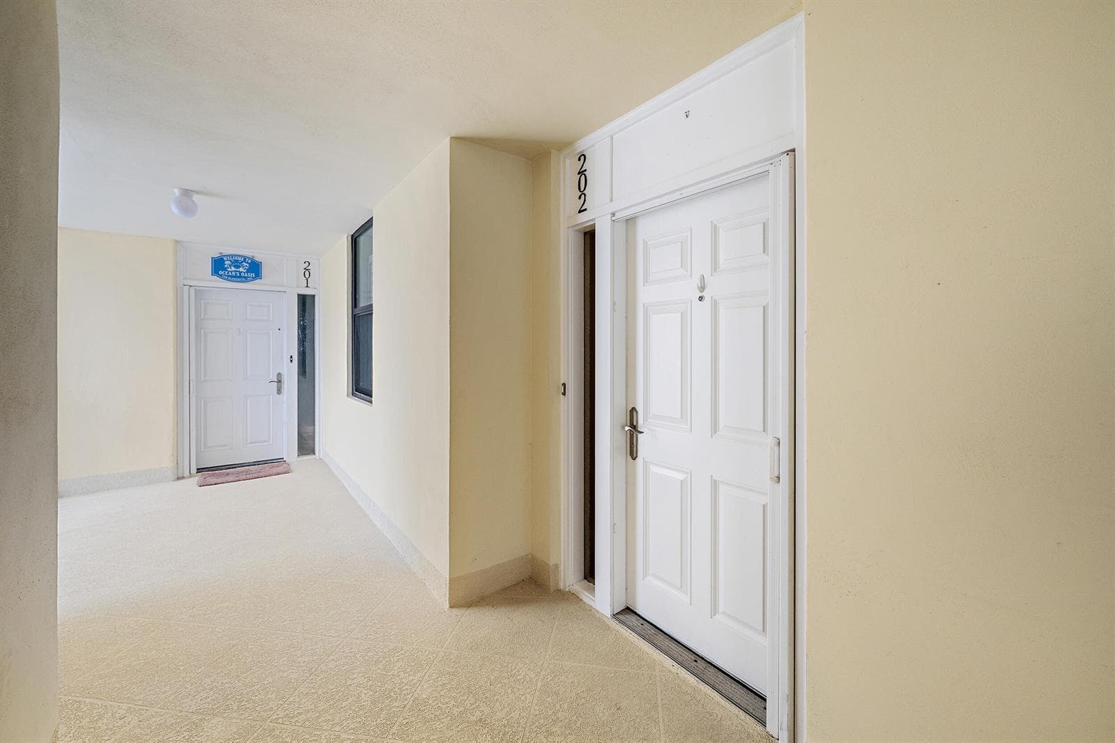 200 Beach Road 202 photo 24