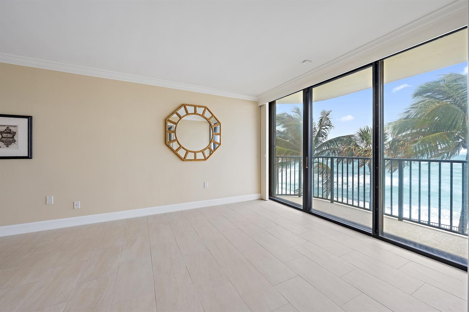 200 Beach Road 202 photo 19
