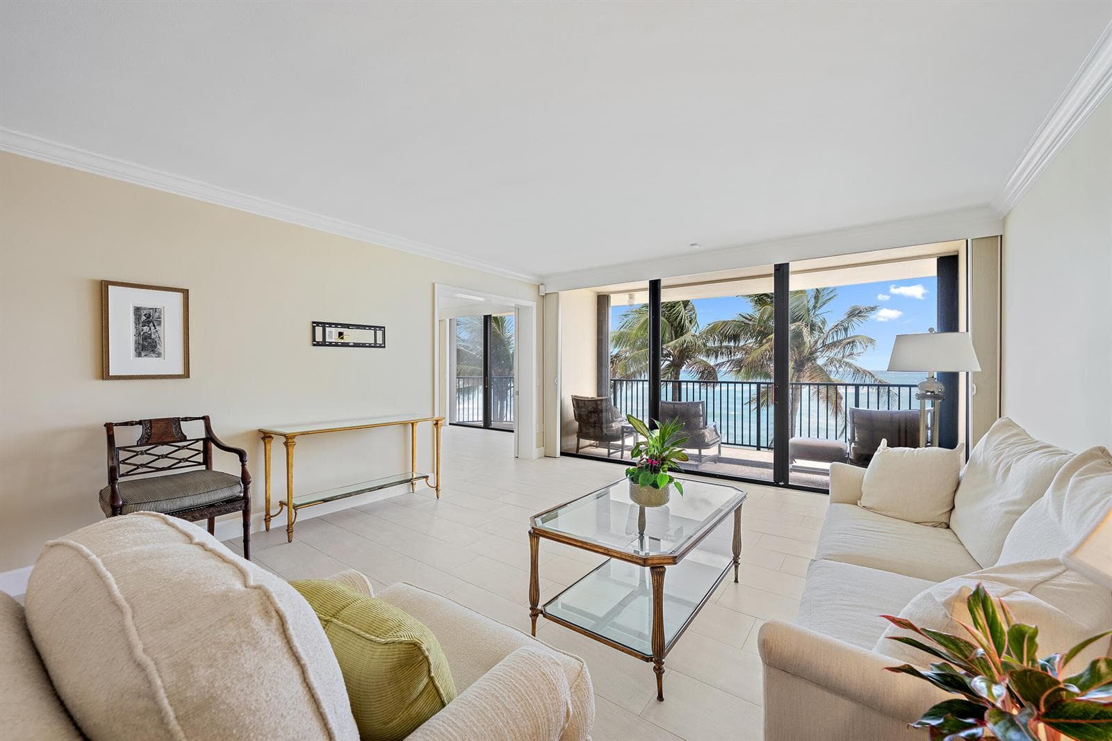 200 Beach Road 202 photo 8