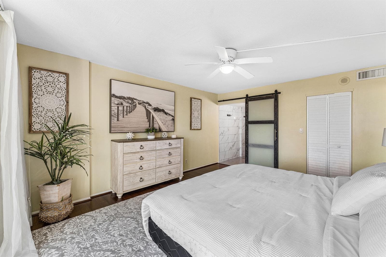 1631 Riverview Road 505 photo 13
