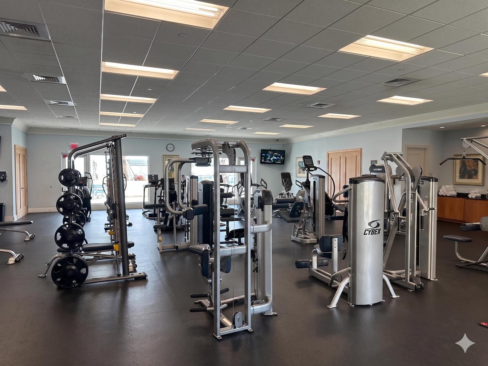 2640 Lake Shore Drive 309 photo 10
