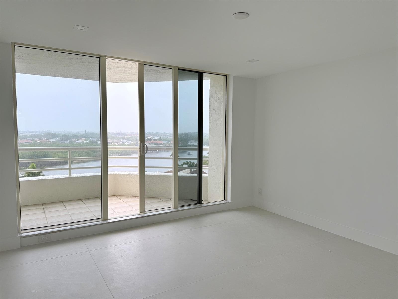 4201 N Ocean Boulevard C-903 photo 23