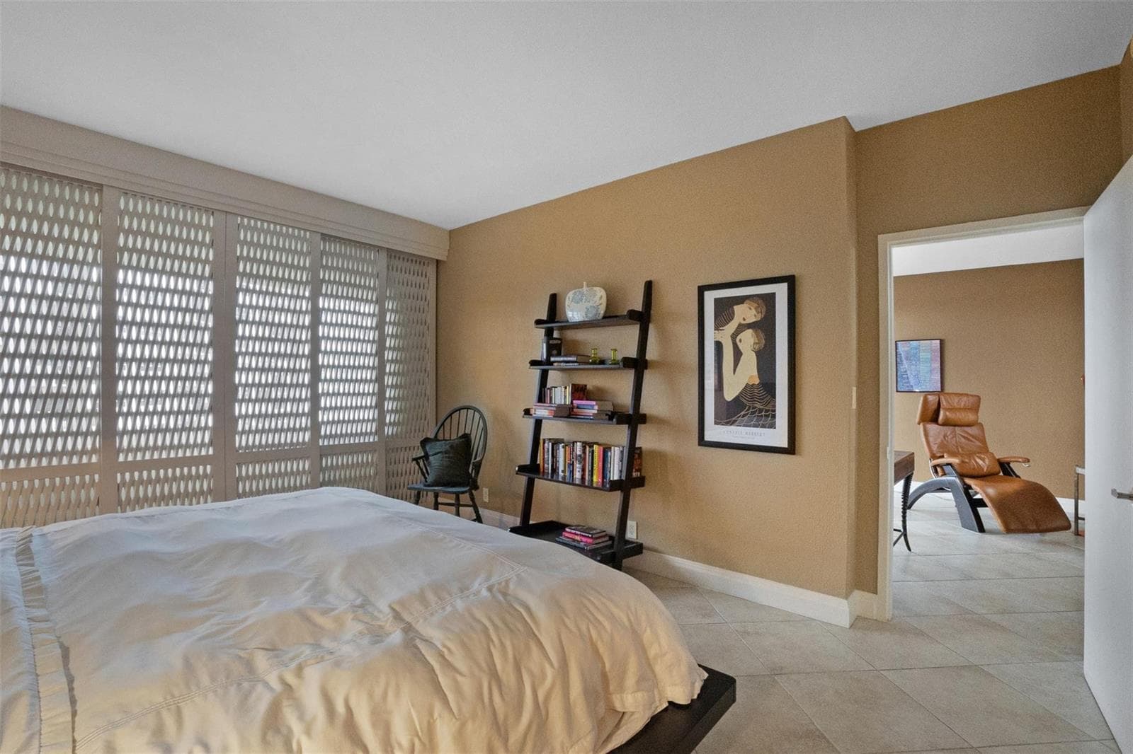 333 Sunset Drive 503 photo 17