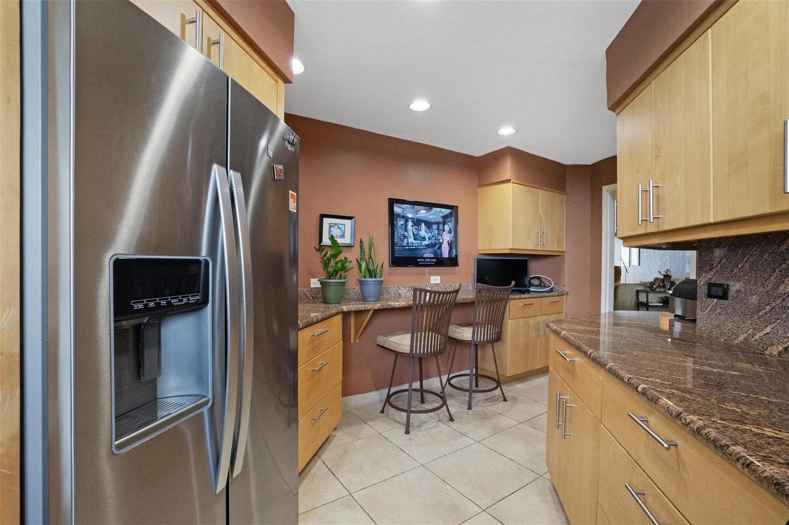 333 Sunset Drive 503 photo 4