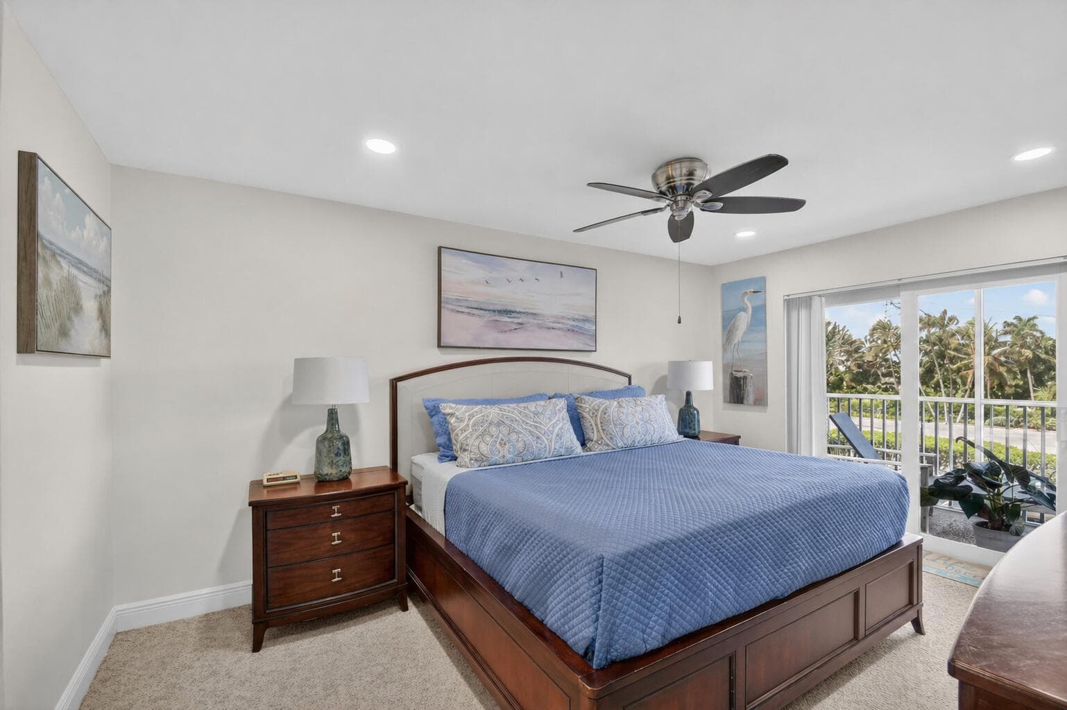 1502 S Lakeside Drive 214 photo 16
