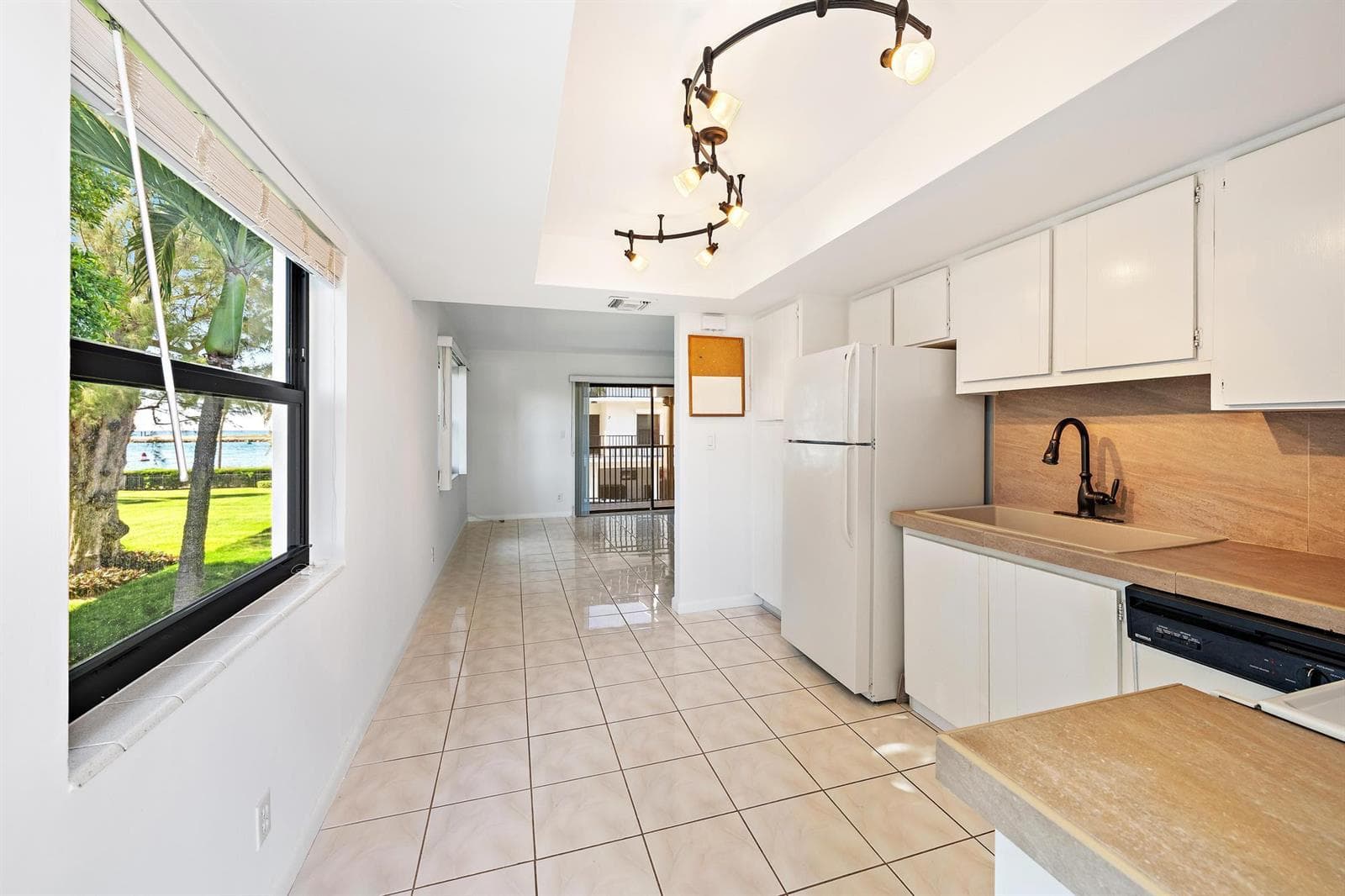 300 Inlet Way 3 photo 2