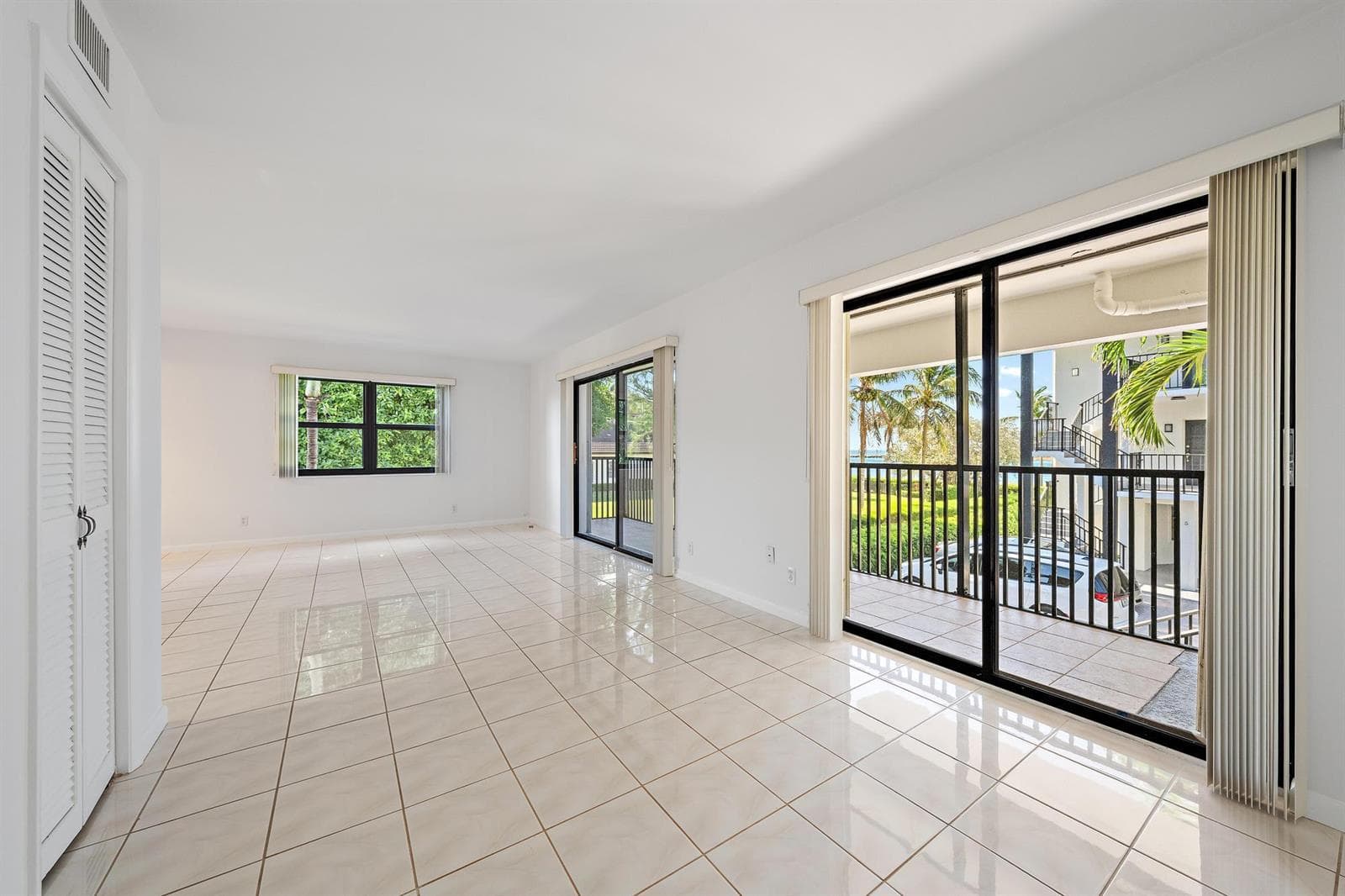 300 Inlet Way 3 photo 5