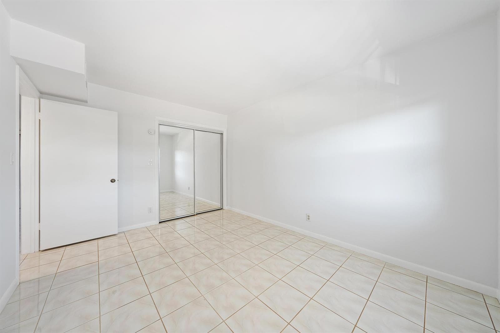 300 Inlet Way 3 photo 9