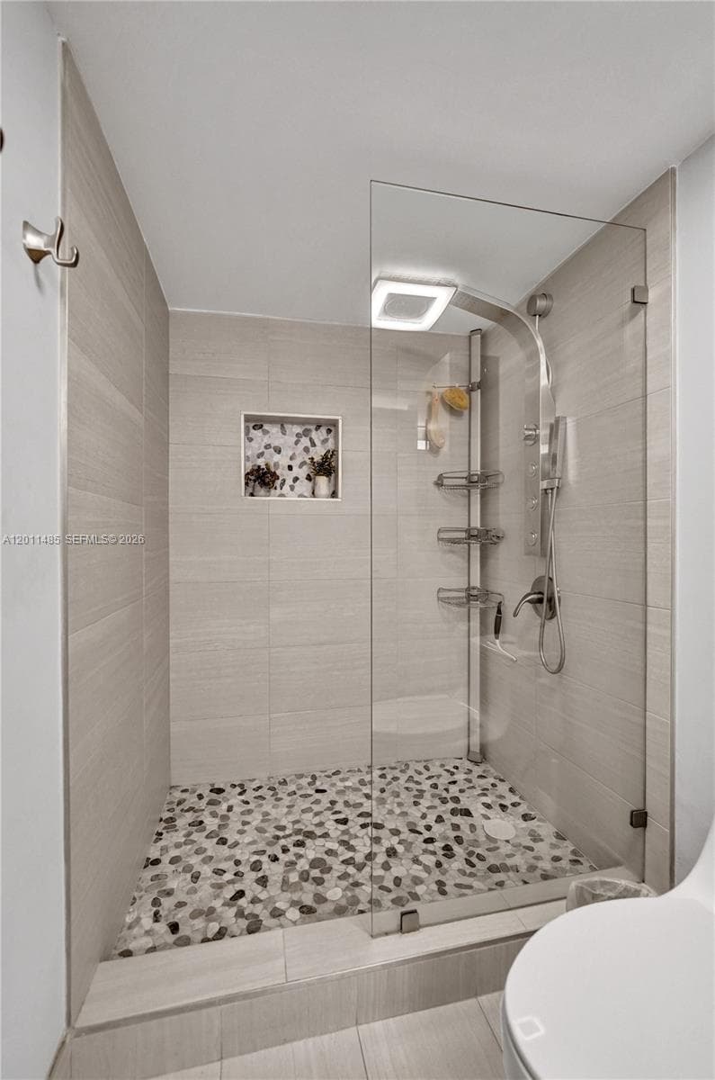 1201 Ocean Dr 609S photo 22