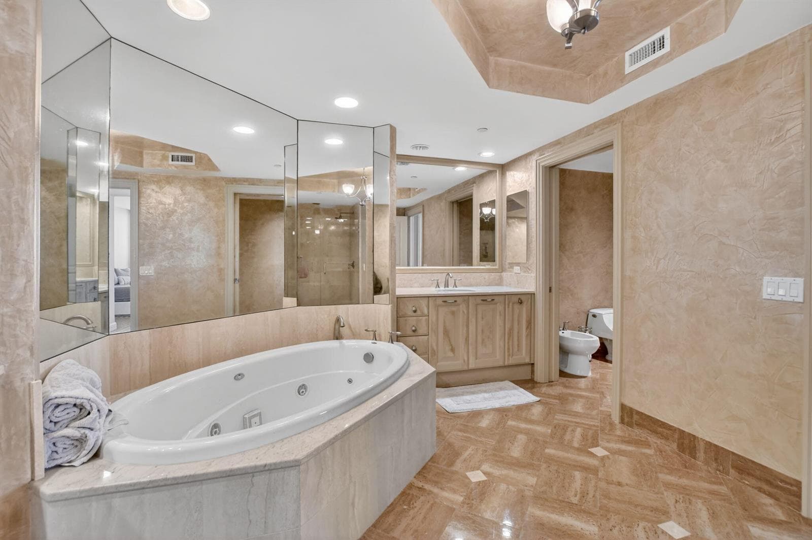 3800 N Ocean Drive 1653 photo 15