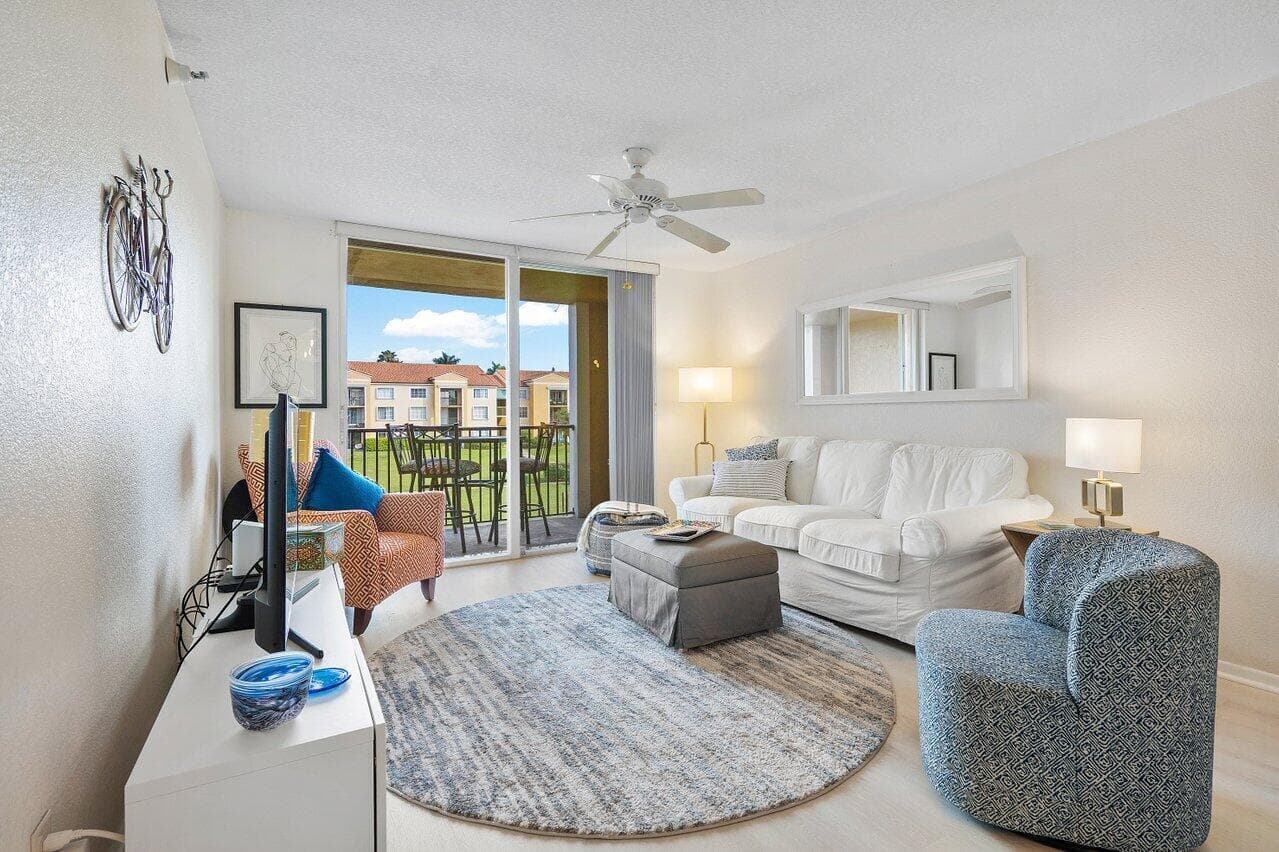 157 Yacht Club Way 206 photo 6