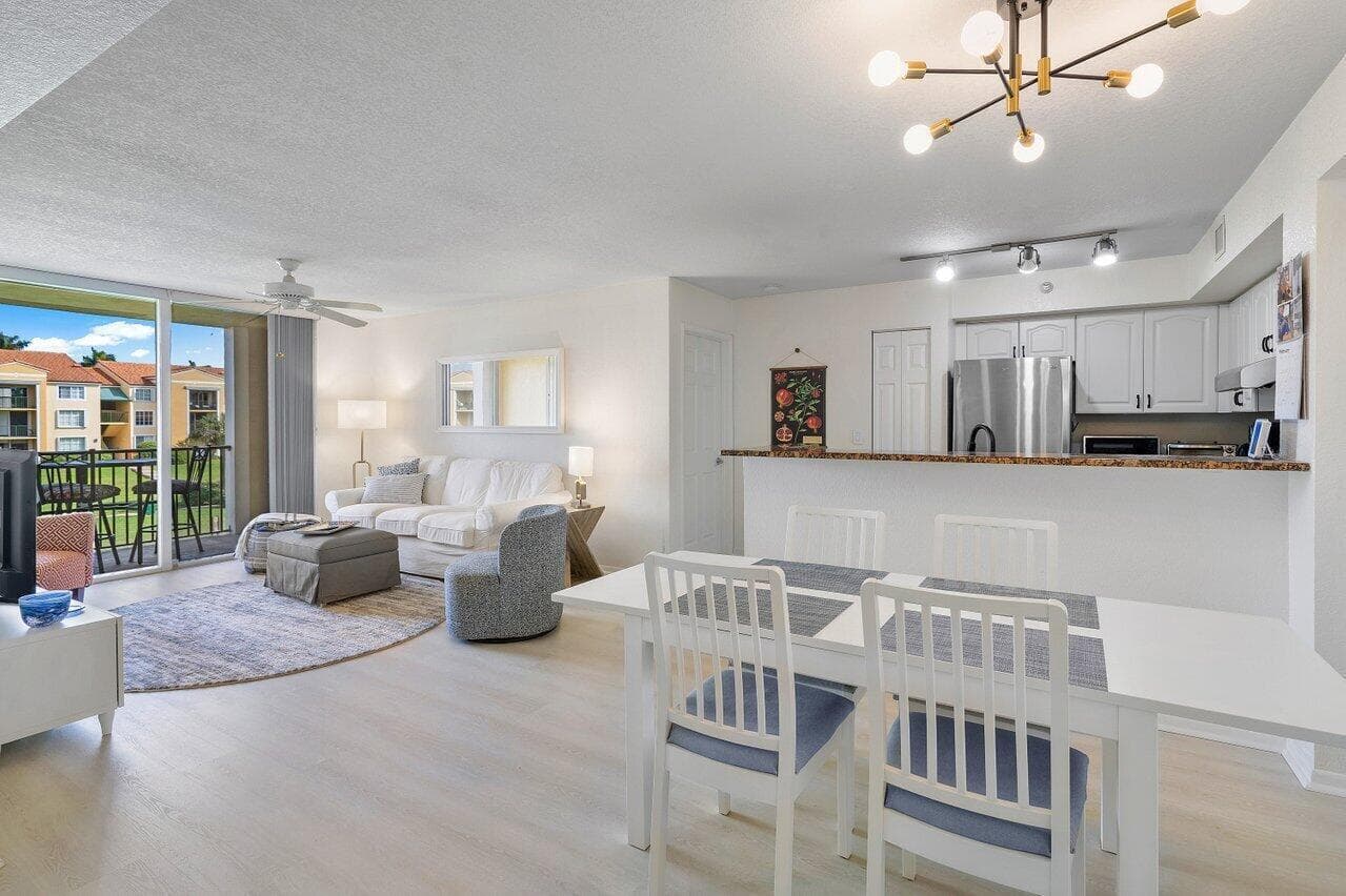 157 Yacht Club Way 206 photo 8