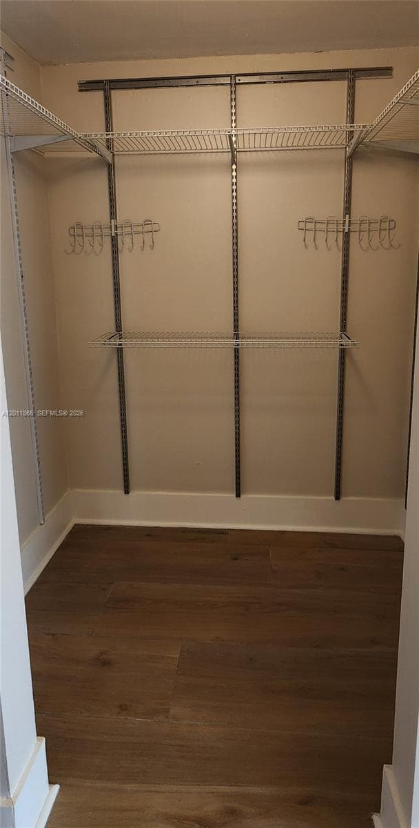 7601 E Treasure Dr 1411 photo 14
