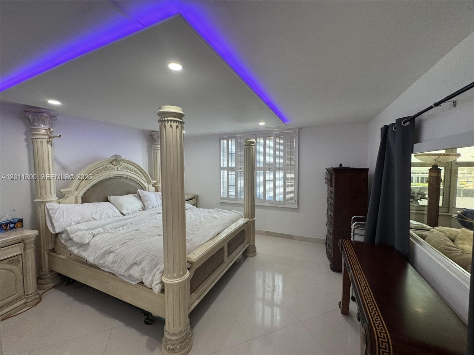 1912 S Ocean Dr 3D photo 17
