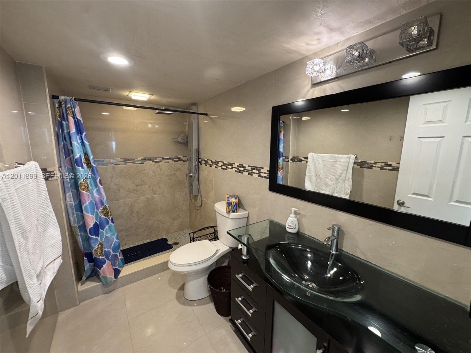 1912 S Ocean Dr 3D photo 16