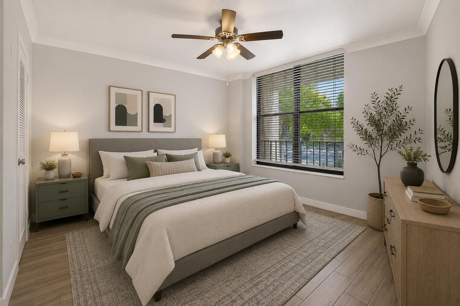 8 Royal Palm Way 203 photo 7