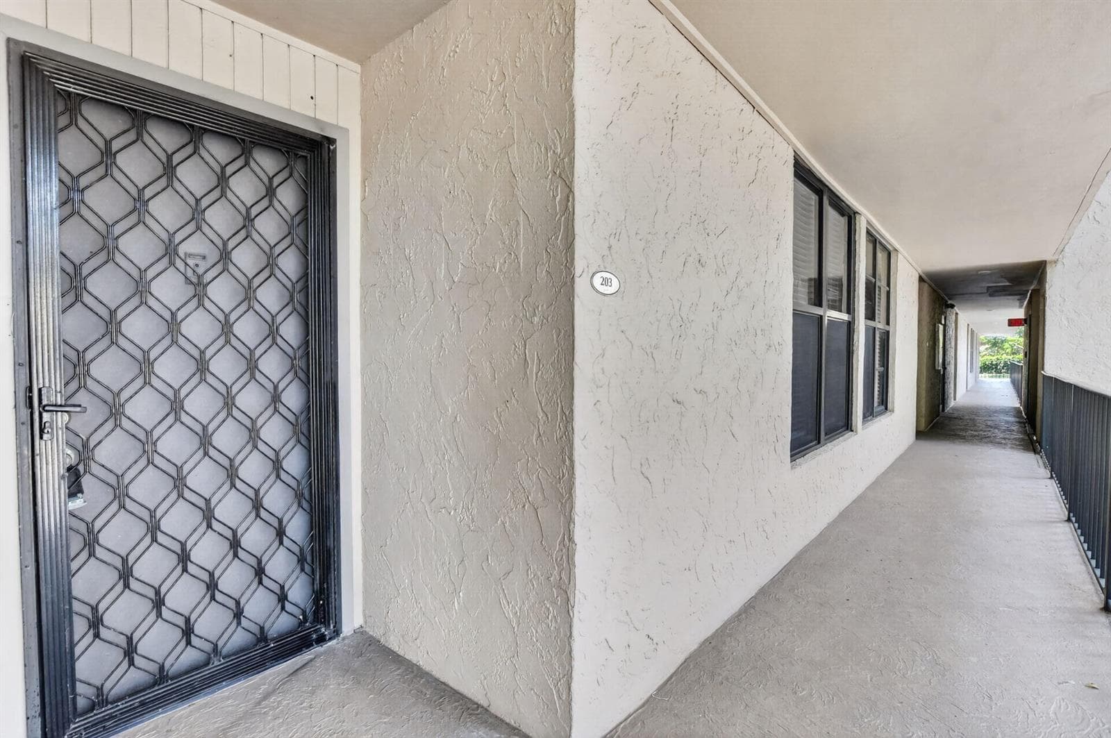 8 Royal Palm Way 203 photo 24