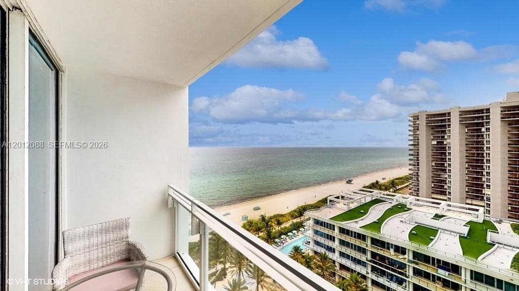 6801 Collins Ave 1208 photo 23
