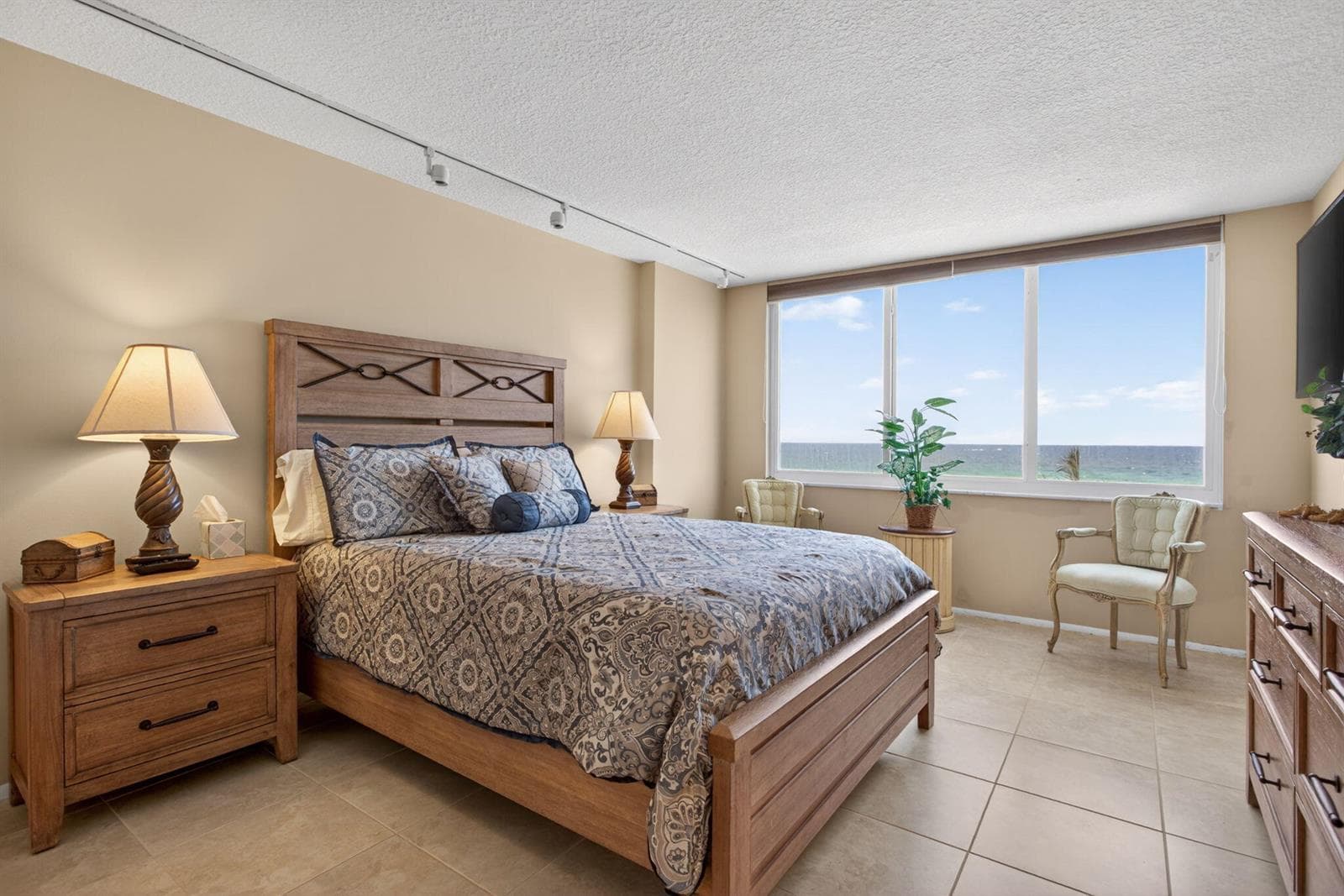 1012 N Ocean Boulevard 408 photo 20