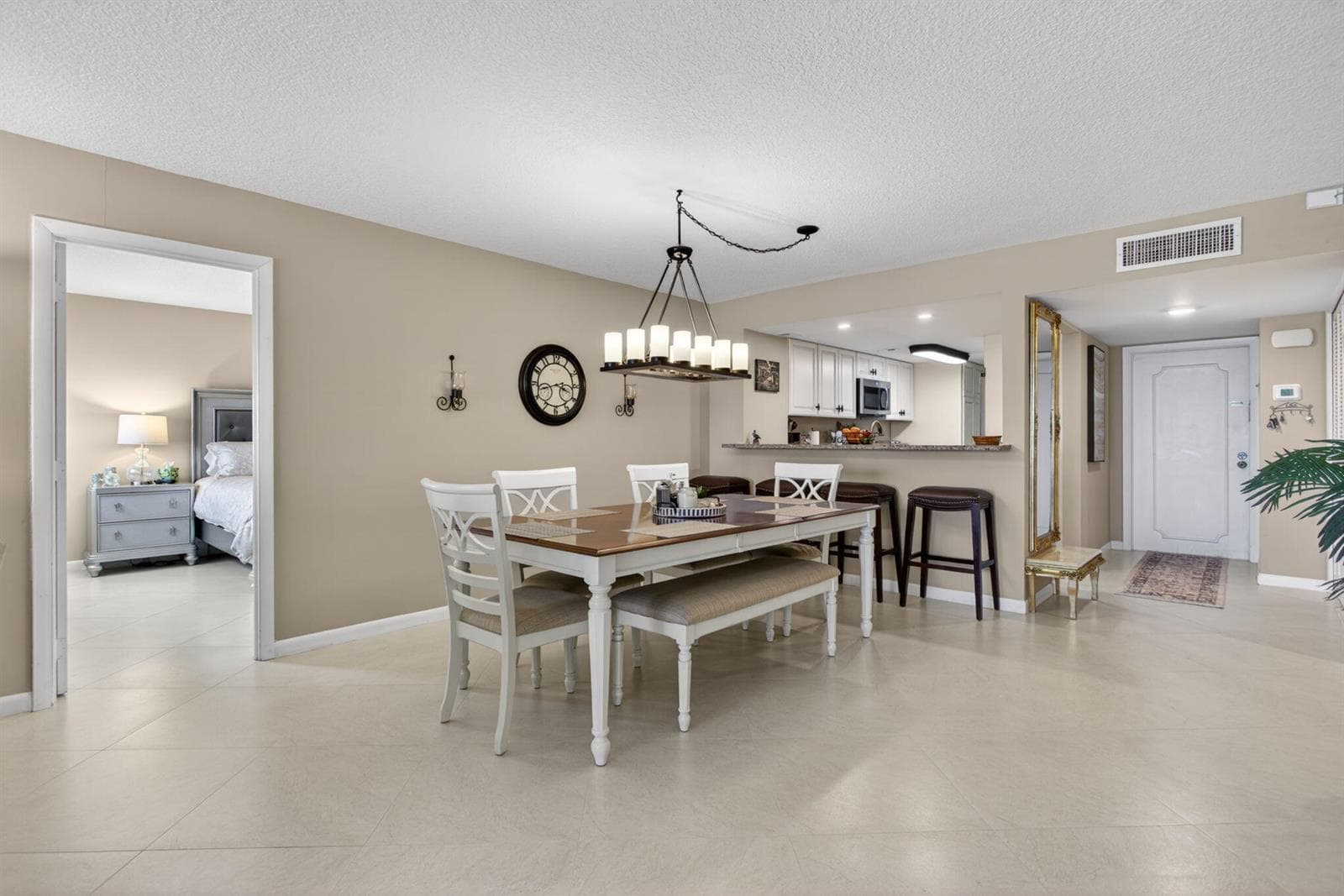 1012 N Ocean Boulevard 408 photo 19