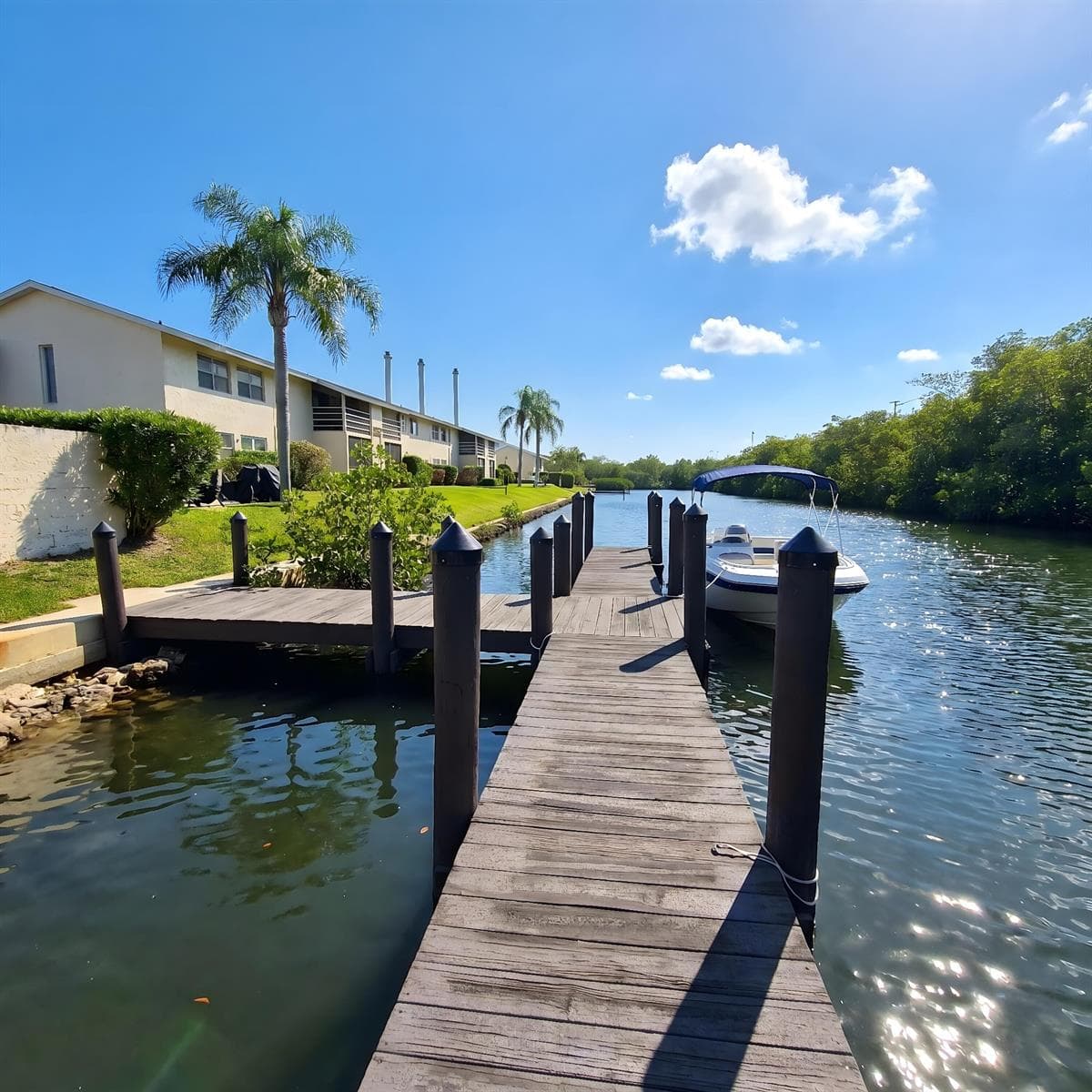 1845 Robalo Drive 205 photo 18