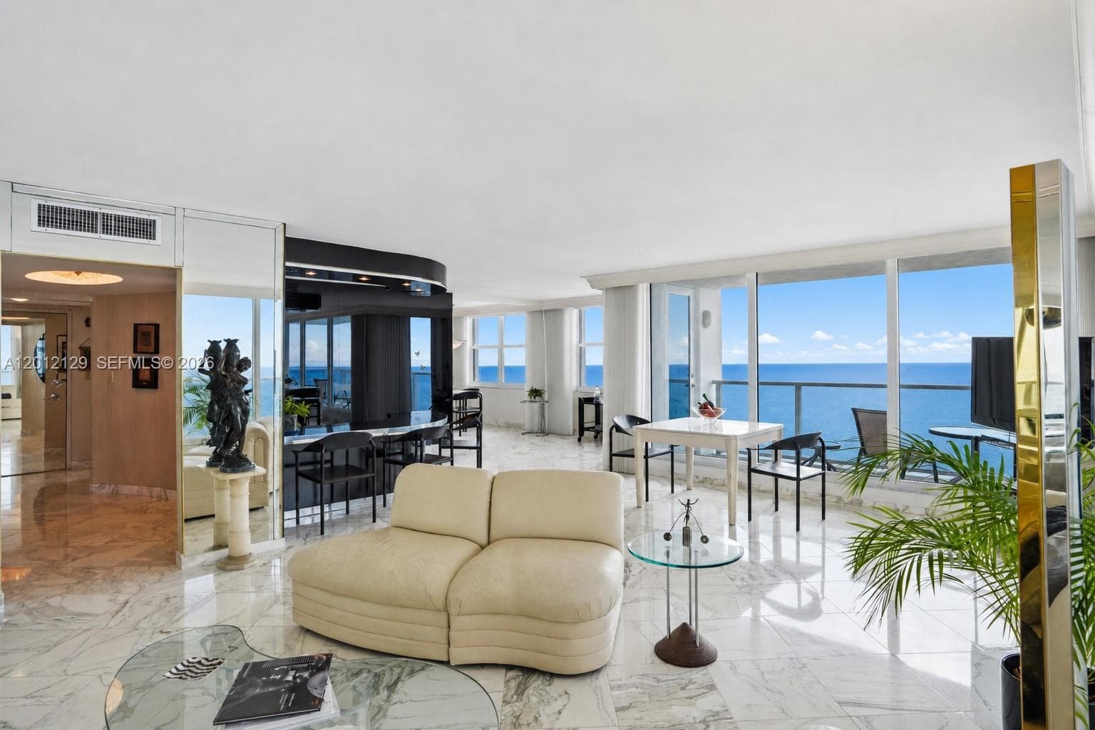 2751 S Ocean Dr 1805S photo 5