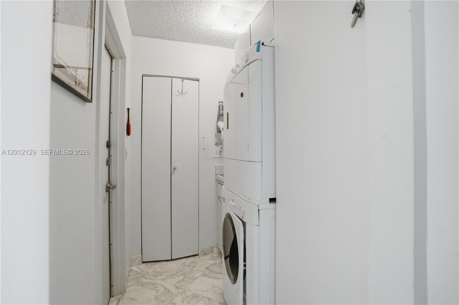 2751 S Ocean Dr 1805S photo 14