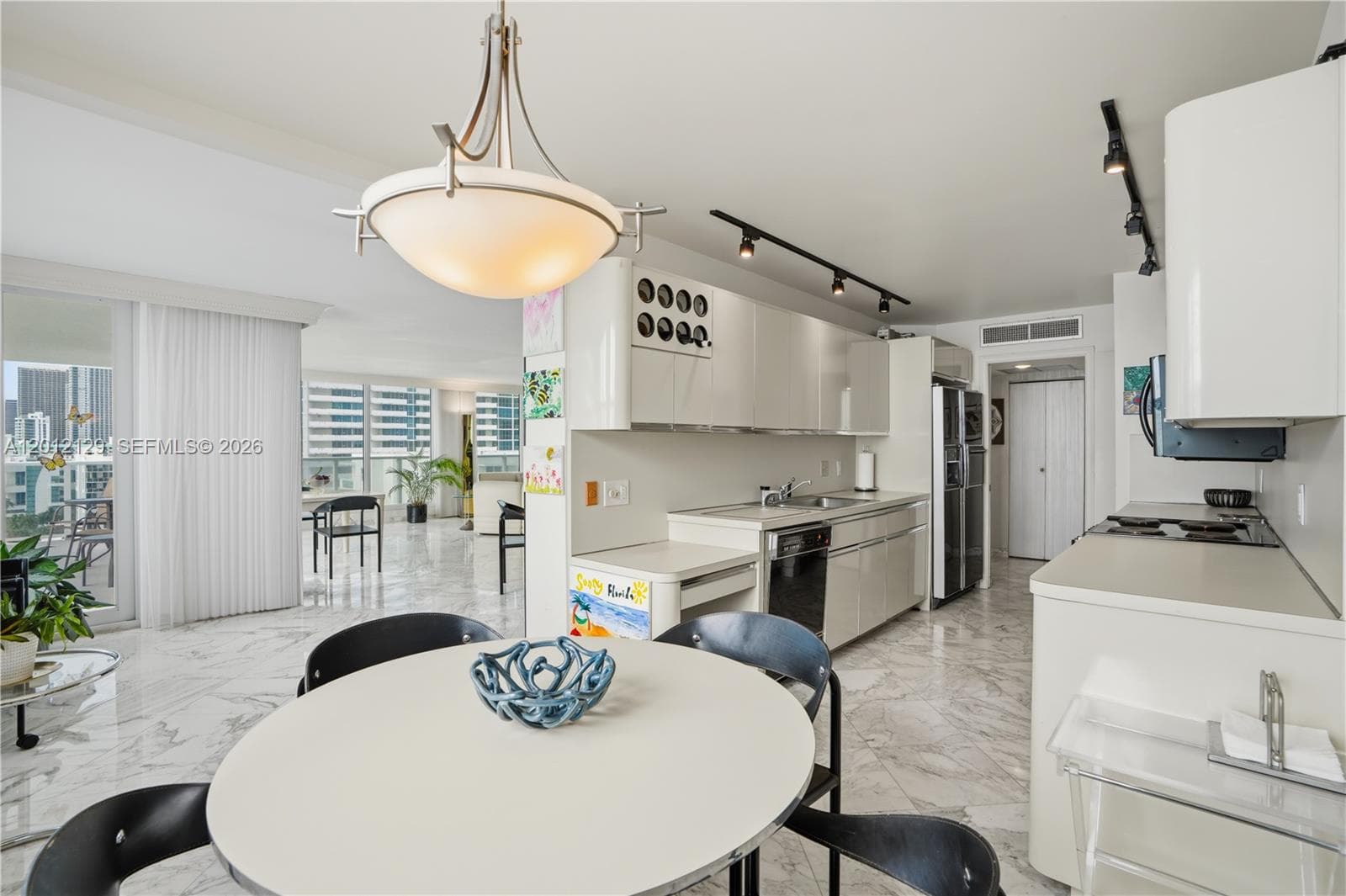 2751 S Ocean Dr 1805S photo 15