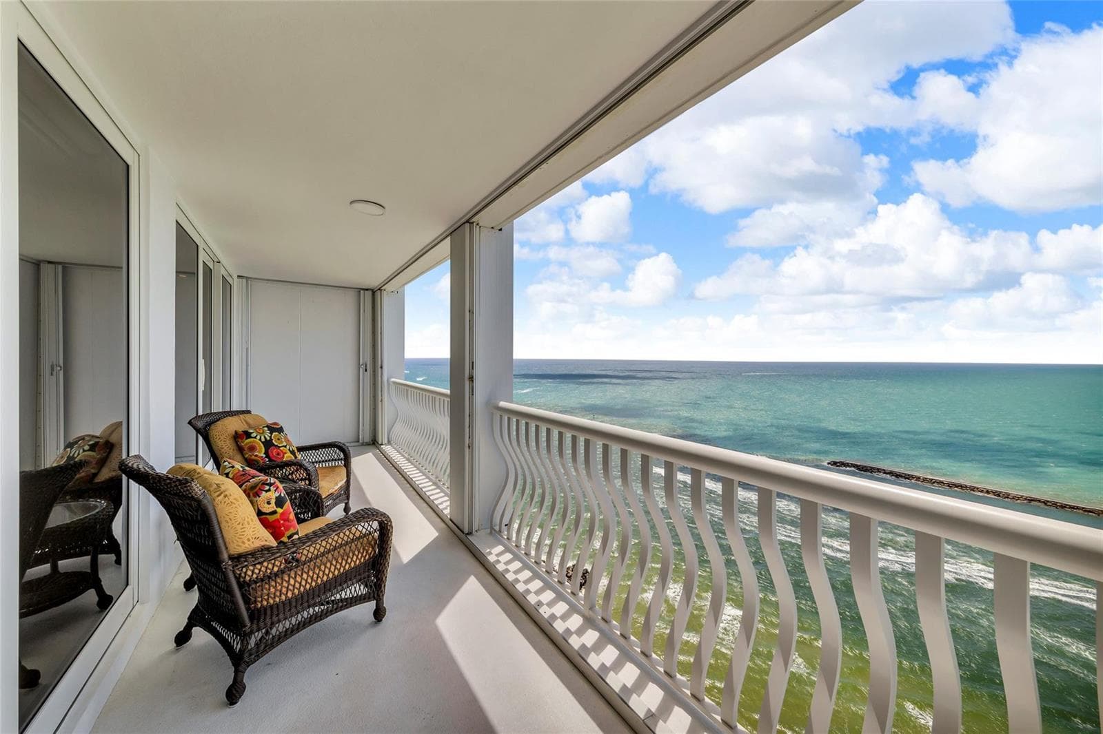 2200 S Ocean Lane 2805 photo 14