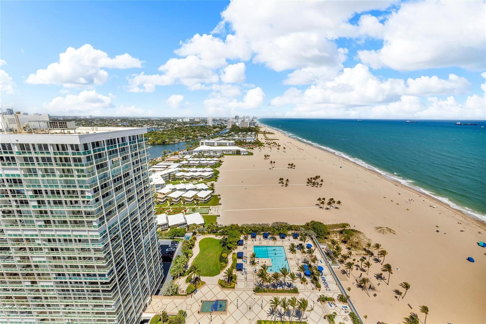 2200 S Ocean Lane 2805 photo 19