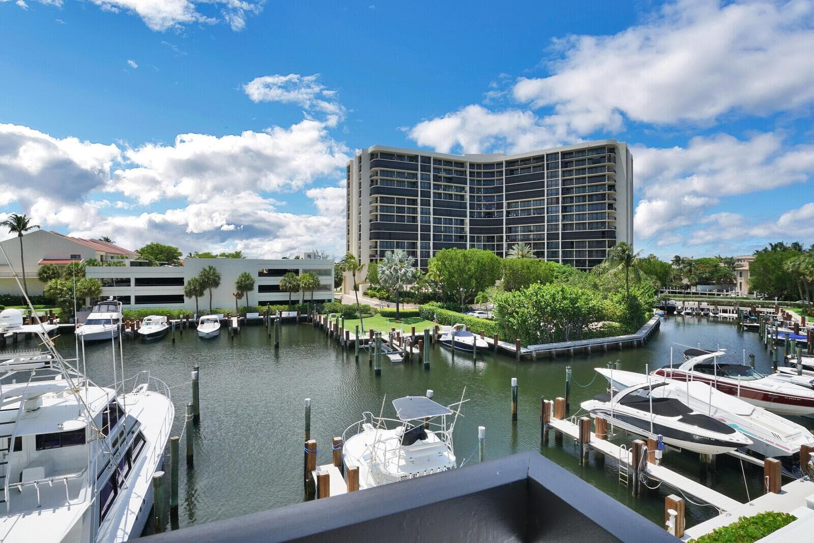 4748 S Ocean Boulevard 3-a photo 3