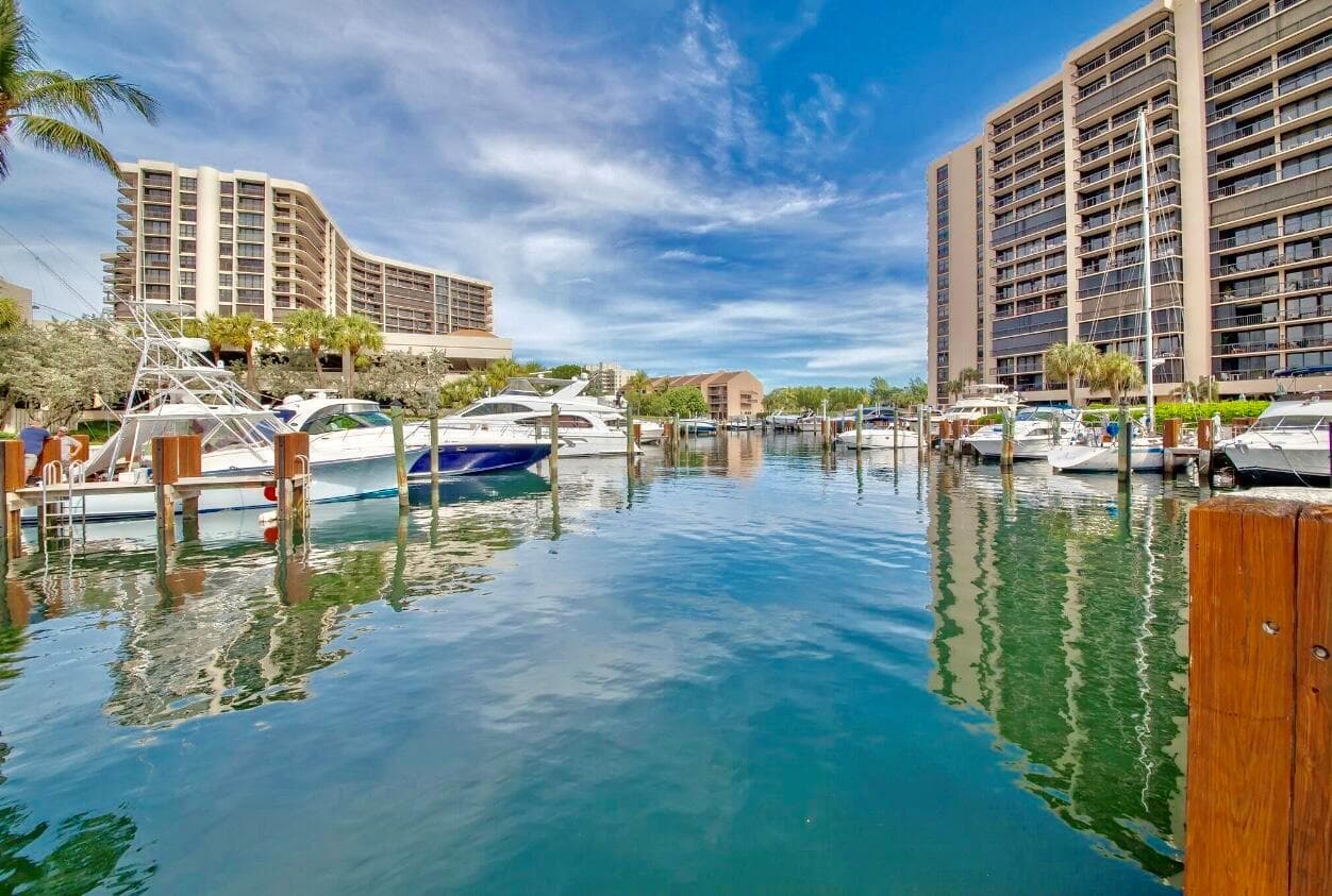 4748 S Ocean Boulevard 3-a photo 4