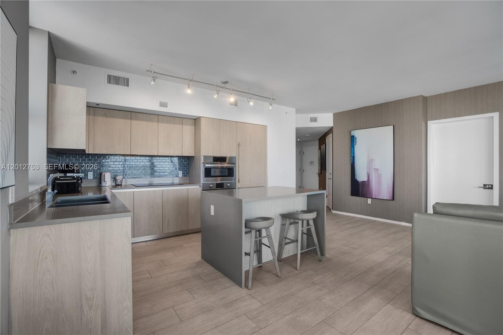 4010 S Ocean Dr R1801 photo 9