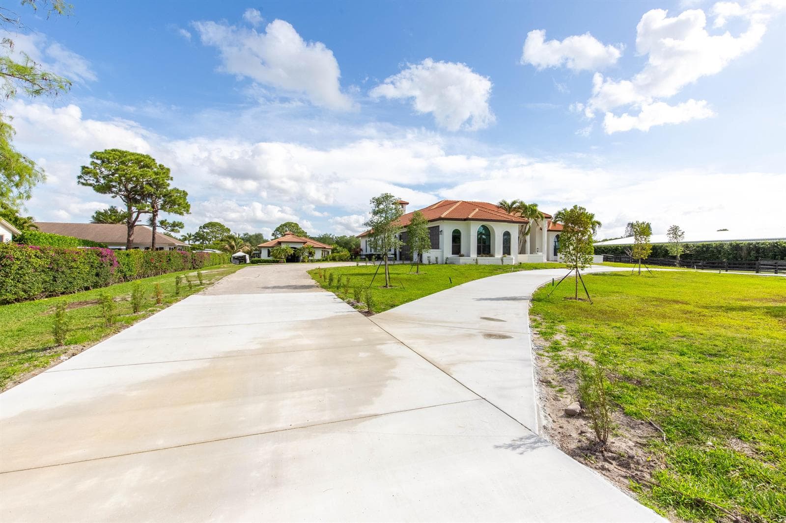 14367 Belmont Trace photo 3